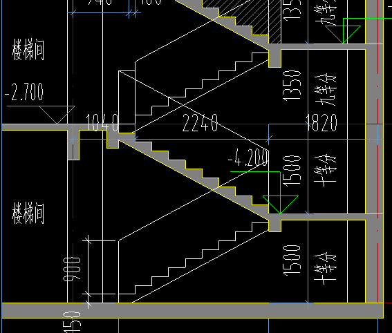 三跑楼梯 水平面积怎么算呀